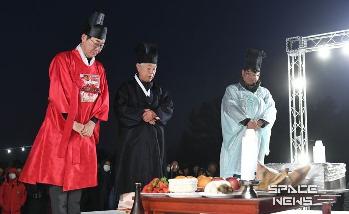 정명근 화성시장, 새해맞이 안녕기원제 및 현충탑 참배