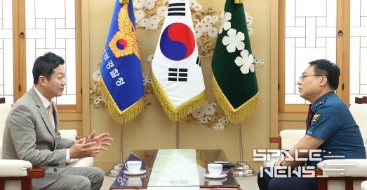 경기도의회 김진경 의장, 김준영 경기남부경찰청장 예방, 추석 대비 민생 치안 강화 등 당부