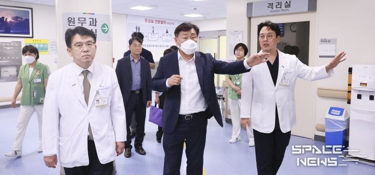 김관영 전북지사, 의료공백 속 의료진 격려…응급의료체계 점검