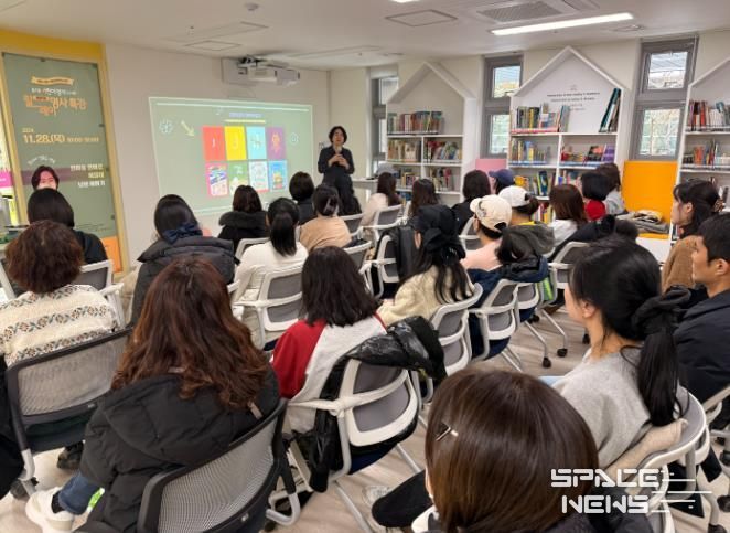 인천 동구, ‘꽃님에미’전은주 대표 초청 ‘엄마표 영어로 서울대 보낸 이야기’ 특강 진행