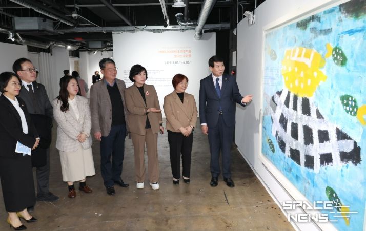 전주미술 빛나는 순간들’ 전시 개막식 참석