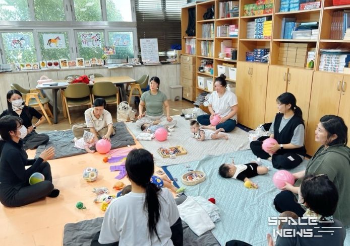 아기와 함께하는 힐링 엄마모임