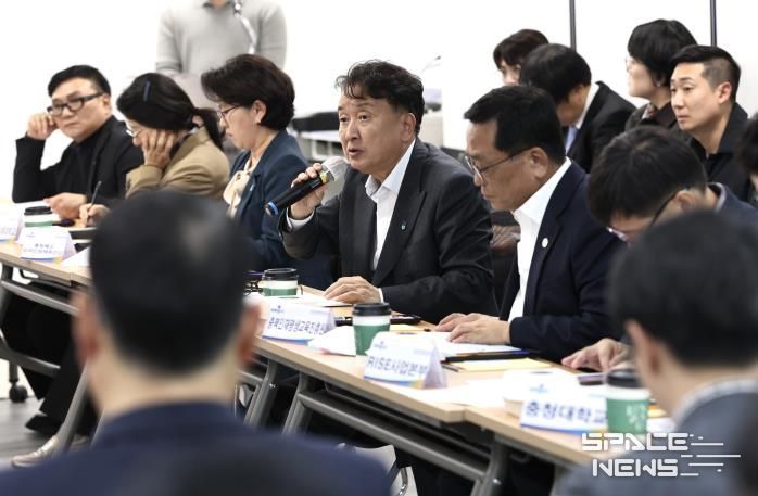 K-유학생 2만명 유치 계획수립 간담회