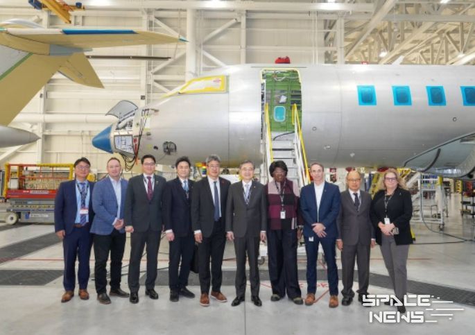 캐나다 봄바르디어社 조립공장 방문한 조현 장관