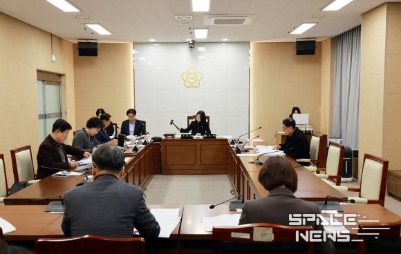 연수구의회 자치도시위원회, 제276회 정례회에서 조례안 등 안건 심의