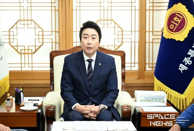 세종시의회 임채성 의장