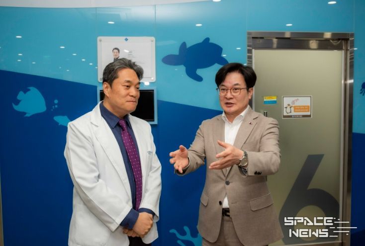 김병수 시장이 10일 관내 달빛어린이병원과 공공심야약국을 찾아 현장행정을 실시했다.