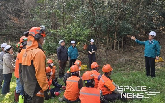 기장군, “작은 부주의도 막는다”… 소나무재선충병 방제 현장 안전점검 나서